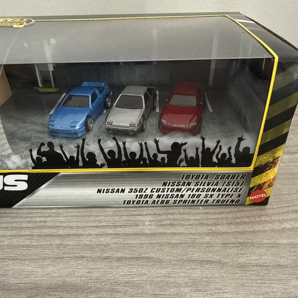 Hot Wheels Toy Cars, Premium Fast & Furious Tokyo Drift Bundle, 5‎ 1:64 Scale... - Picture 3 of 7